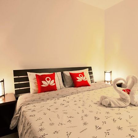 Zen Rooms Sukhumvit 81 Bangkok Exteriör bild
